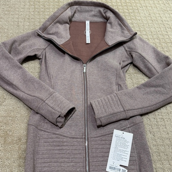 Lululemon Women's Radiant Jacket, Violet Verbena - Picture 4 of 7